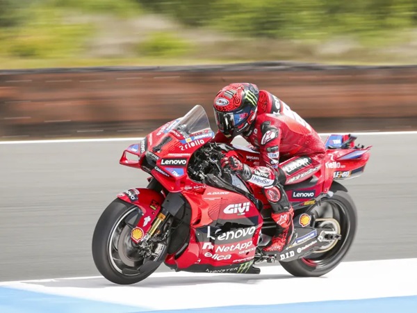 Hasil FP2 MotoGP Belanda: Francesco Bagnaia Sapu Bersih Latihan