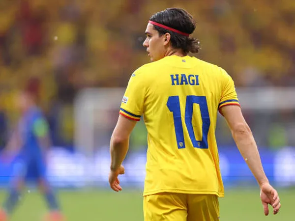 Ikuti Jejak Sang Ayah, Ianis Hagi Siap Ukir Sejarah Sendiri di Euro 2024