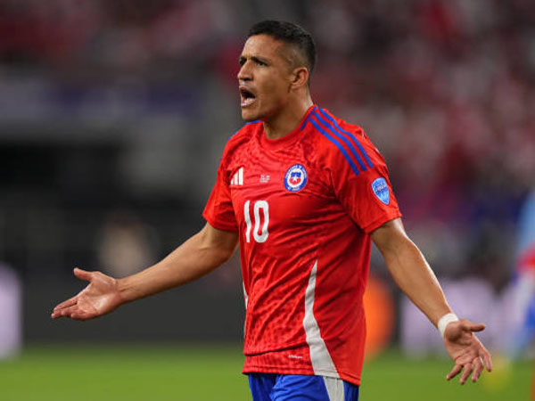 Alexis Sanchez Meredup di Copa America, Victor Davila Beri Pembelaan