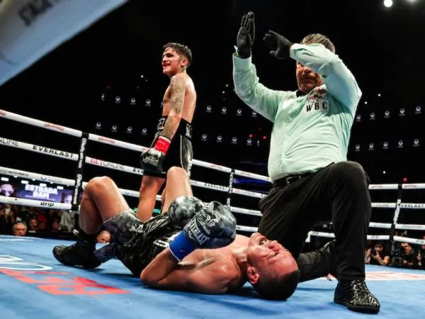 Bam Rodriguez KO Juan Fransisco Estrada, Rebut Gelar Bantam Junior WBC