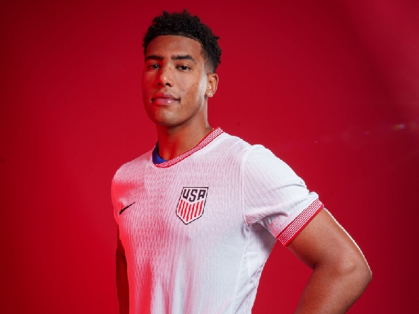 Chelsea dan Strasbourg Atur Strategi Transfer Bek Muda AS, Caleb Wiley