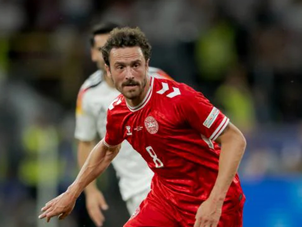 Denmark Pulang Kampung, Thomas Delaney: Kami Kecewa, Namun Tetap Bangga