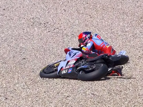 Marc Marquez ambil sisi positif dari crash di sprint race GP Belanda.