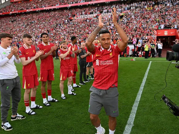 Termasuk Thiago Alcantara, Liverpool Rilis Daftar Pemain yang Pergi
