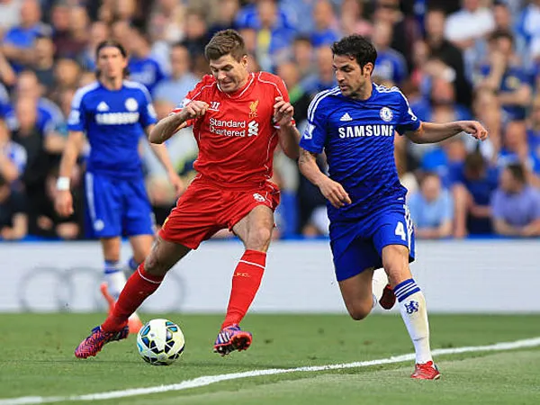 Cesc Fabregas Ungkap Kekagumannya Pada Legenda Liverpool, Steven Gerrard