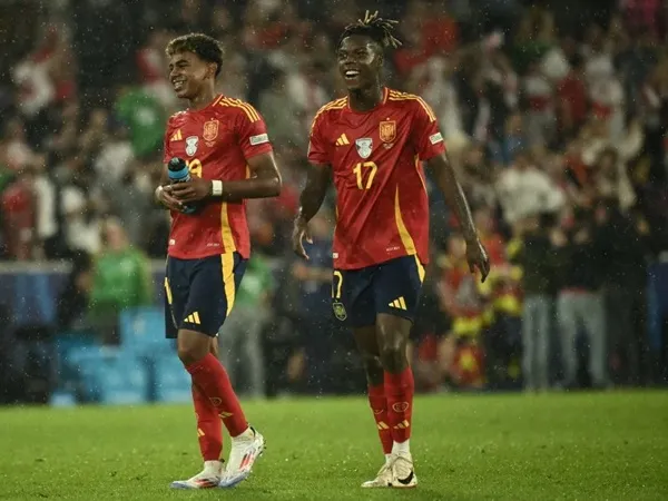 Lamine Yamal Nampaknya Mendorong Barcelona untuk Merekrut Nico Williams