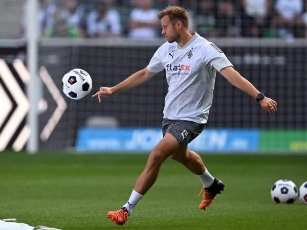 Liverpool Rekrut Fabian Otte, Pelatih Kiper Unik dengan Metode Modern