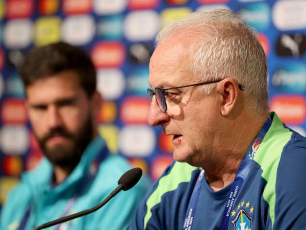 Dorival Jr Tegaskan Brasil Siap Hadapi Generasi Terbaik Kolombia