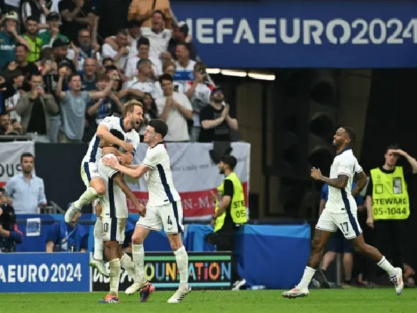 Inggris mengalahkan Slovakia dengan susah payah