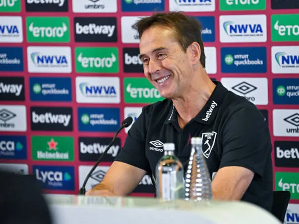 Julen Lopetegui Siap Lanjutkan Fondasi yang Sudah Dibangun David Moyes