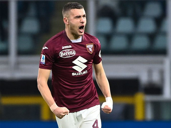 Giovanni Manna Gelar Pertemuan Dengan Agen Alessandro Buongiorno