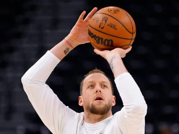 Joe Ingles merupakan penembak 3-poin dengan persentase 41% dalam kariernya. (Foto: Desert News)