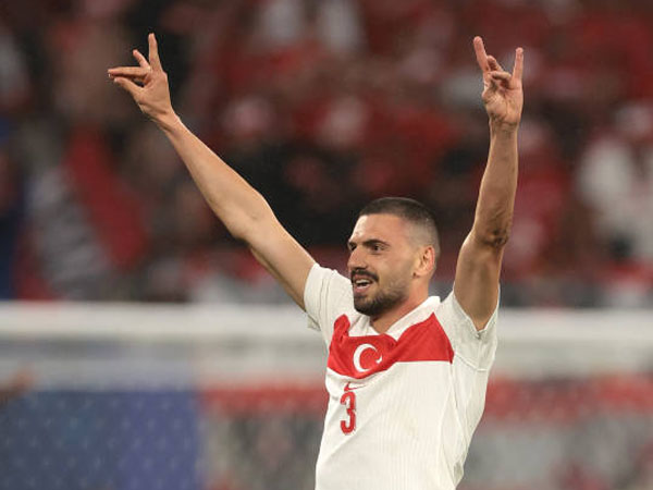 Merih Demiral Buat Gerakan Kontroversial, UEFA Buat Pernyataan Resmi