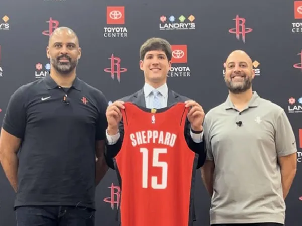 Reed Sheppard Bersemangat Belajar dari VanVleet