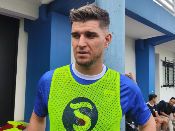 Kuipers Mau Cepat Move On Usai Ditinggal Alberto Rodriguez