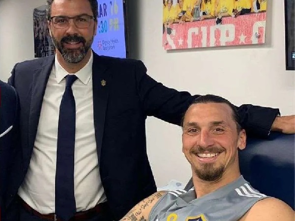 Milan Tunjuk Jovan Kirovski Awasi Milan Futuro dan Akademi Milan