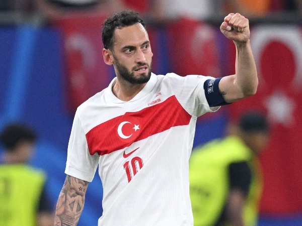 Hakan Calhanoglu Pastikan Turkiye Tidak Gentar saat Hadapi Belanda