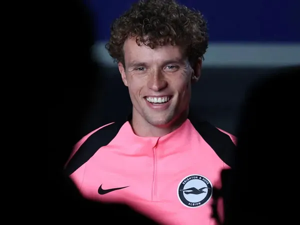 Mats Wieffer Yakin Bisa Beradaptasi dengan Gaya Permainan Fabian Hurzeler