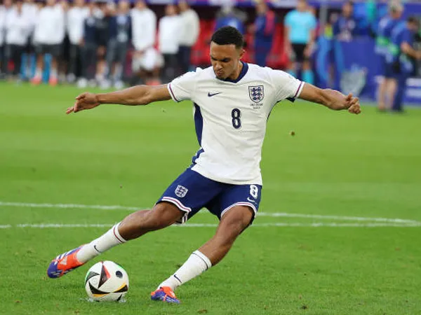 Trent Alexander-Arnold Bocorkan Keinginan Bintang Inggris Soal Penalti