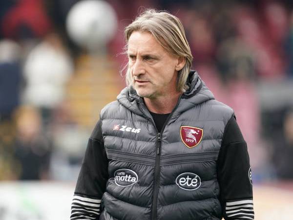 Tiba di Sardinia, Davide Nicola Kini Resmi Gabung Cagliari