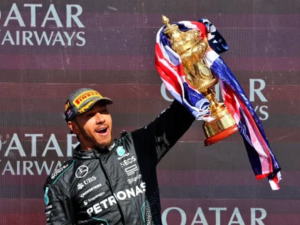 Toto Wolff Menjelaskan Kunci Kemenangan Lewis Hamilton