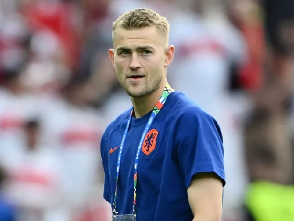 Alan Shearer menganggap Matthijs de Ligt cocok untuk Manchester United