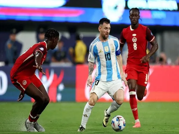 Usai meloloskan Argentina ke final Copa America 2024, Lionel Messi memberi kode bakal pensiun dari level internasional / via Reuters