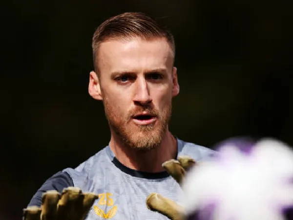 Arsenal mengincar kiper Wolves, Dan Bentley