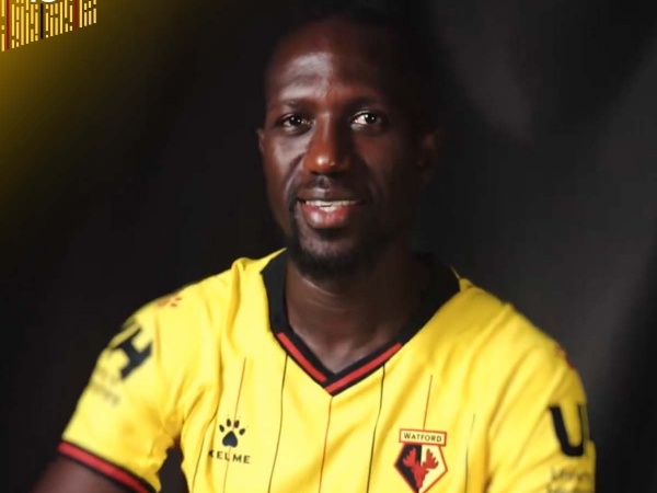 Eks Gelandang Tottenham Resmi Gabung Kembali Watford
