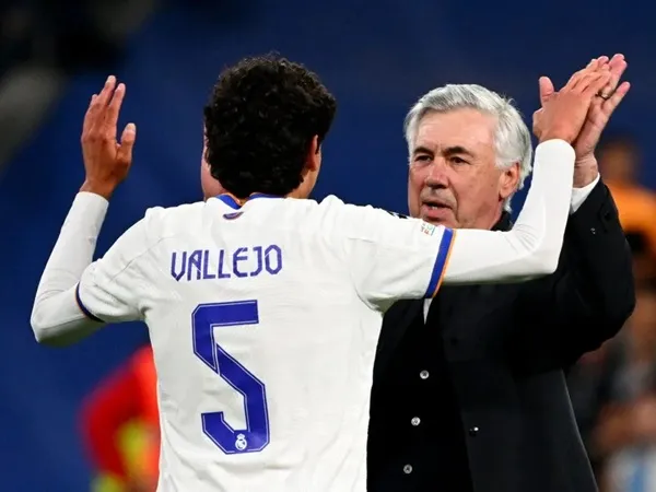 Jesus Vallejo Mengadakan Pertemuan dengan Petinggi Real Madrid