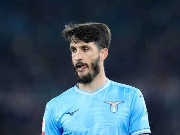 Liverpool Dapat Untung dari Transfer Kamil Grabara dan Luis Alberto