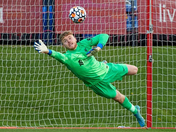 Tinggalkan Liverpool Setelah 5 Tahun, Kiper Ini Pindah ke Fleetwood Town