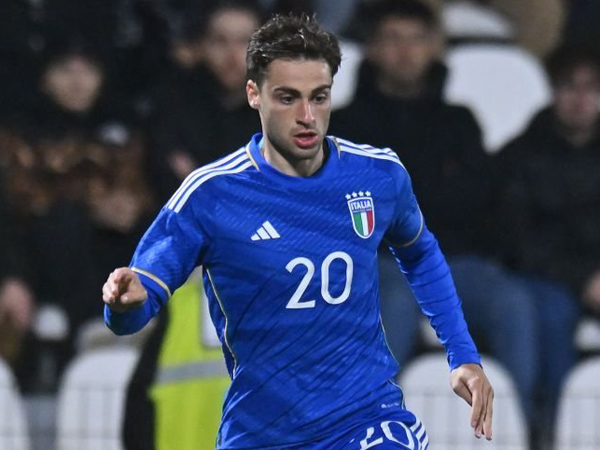 Gaetano Oristanio dan Filip Stankovic Segera Merapat ke Venezia