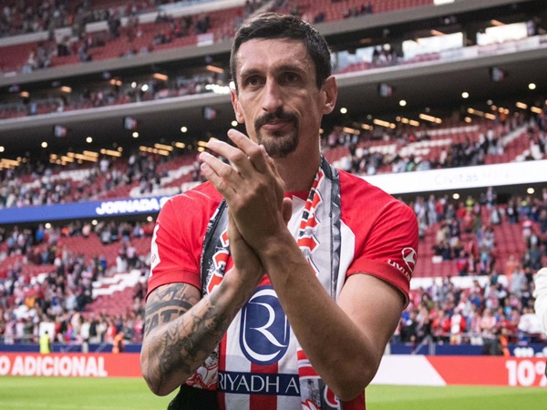 Cari Klub Baru, Defender Atletico Madrid Diijinkan Tak Ikut Pramusim