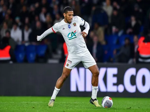 Juventus mendesak OGC Nice agar mempercepat proses kepindahan Jean-Clair Todibo ke Turin pada jendela transfer musim panas kali ini / via AFP