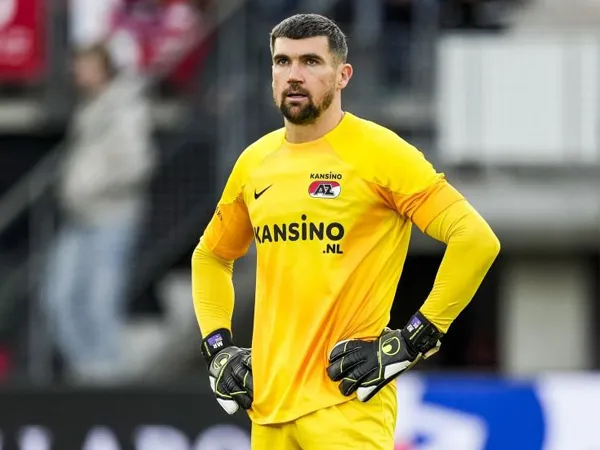 Mathew Ryan.
