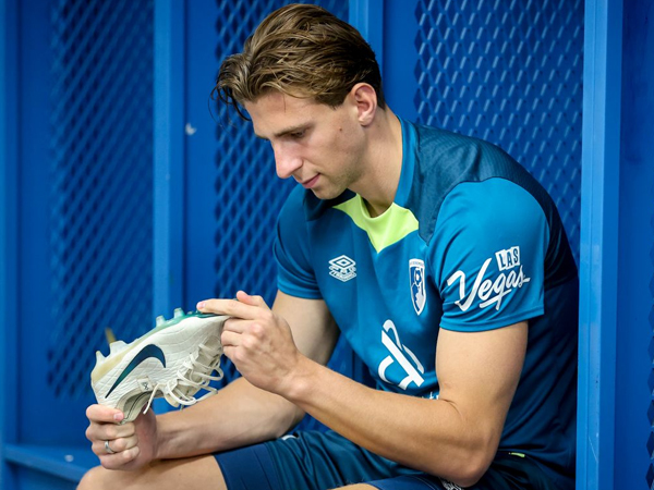 Ryan Christie dan Illia Zabarnyi Kembali, Bournemouth Mulai Pramusim di AS