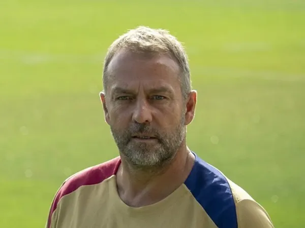 Hansi Flick Jelaskan Alasan Bekerja Sebagai Pelatih Barcelona