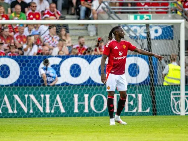 Jendela Transfer Mendekati Akhir, Man United Turunkan Harga Wan-Bissaka