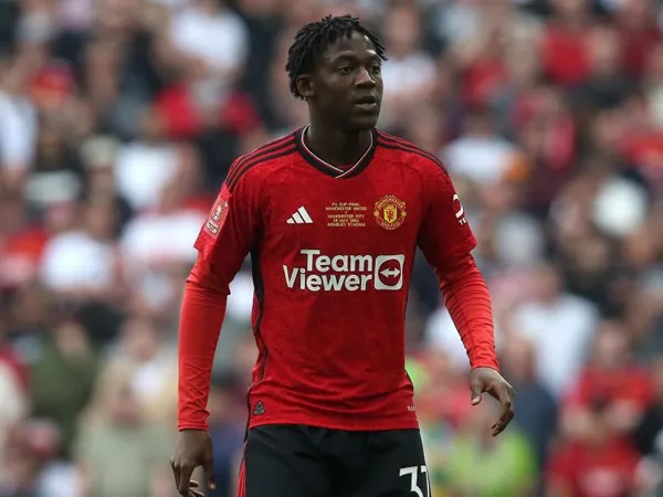 Wes Brown Puji Kualitas Kobbie Mainoo: Bintang Masa Depan MU!