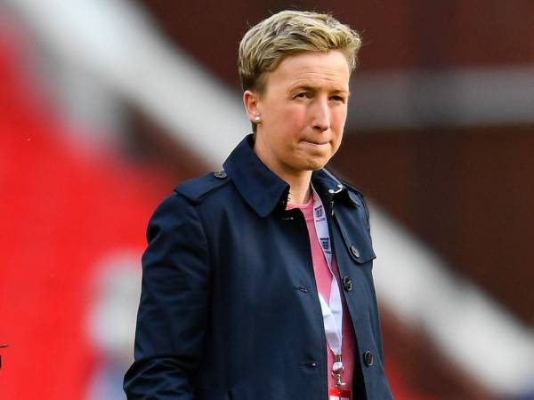 Kanada Pecat Pelatih Bev Priestman Dari Olimpiade Karena Penggunaan Drone