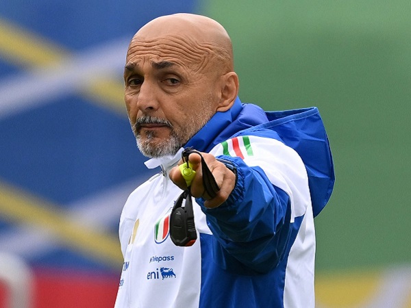 Legenda Timnas Italia Minta Luciano Spalletti Mundur sebagai Pelatih