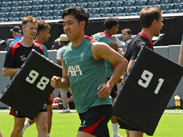 Liverpool Tolak Tawaran Marseille untuk Wataru Endo