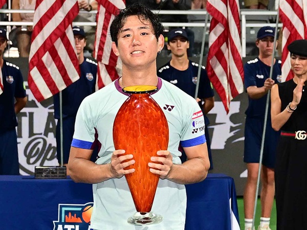 Penundaan Panjang Tak Halangi Yoshihito Nishioka Jadi Juara Di Atlanta