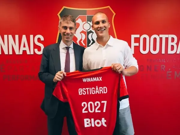 Leo Ostigard Selesaikan Transfer ke Stade Rennes dari Napoli