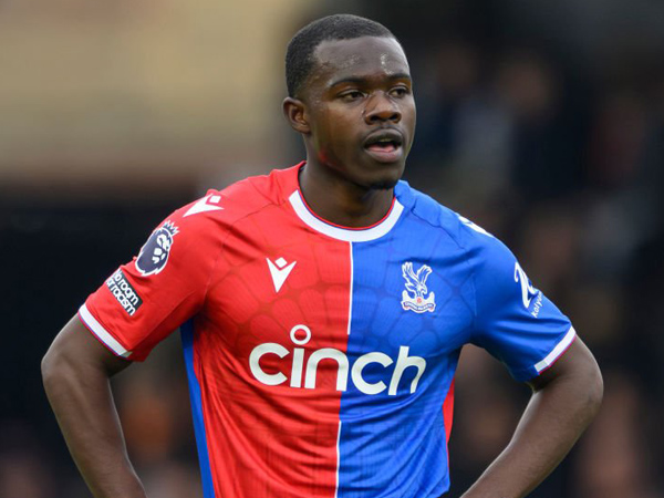 Setan Merah Bidik Bek Kiri Crystal Palace: Tyrick Mitchell