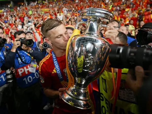Barcelona Kini Nantikan Restu Leipzig untuk Dapatkan Dani Olmo