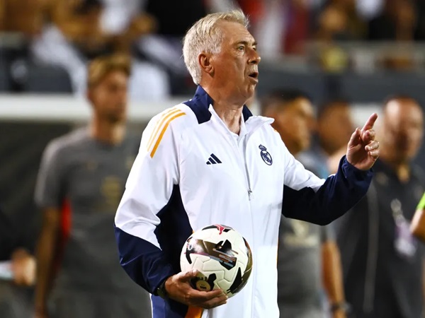 Carlo Ancelotti Bahas Strategi Real Madrid Musim Depan