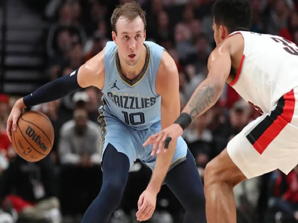 Luke Kennard Telah Kembali ke Memphis Grizzlies