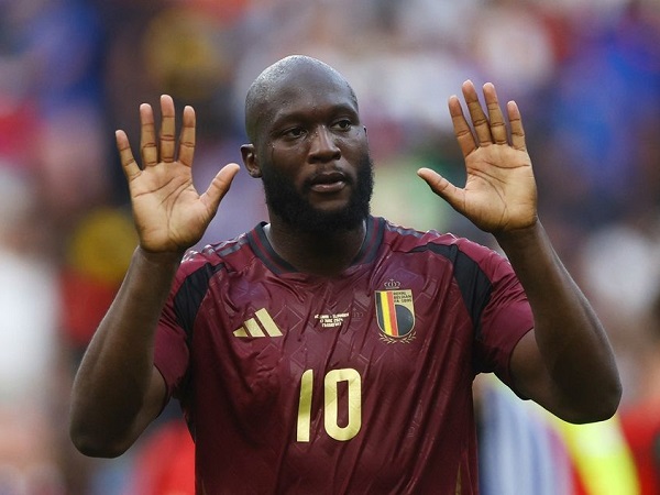 Tolak Aston Villa, Romelu Lukaku Tegaskan Hanya Ingin Pindah ke Napoli